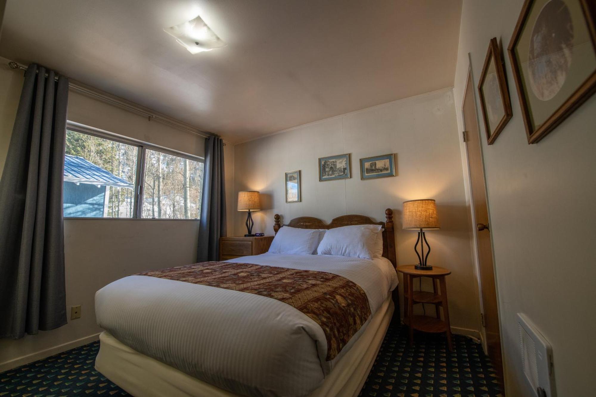 Gull Lake Lodge June Lake Bagian luar foto