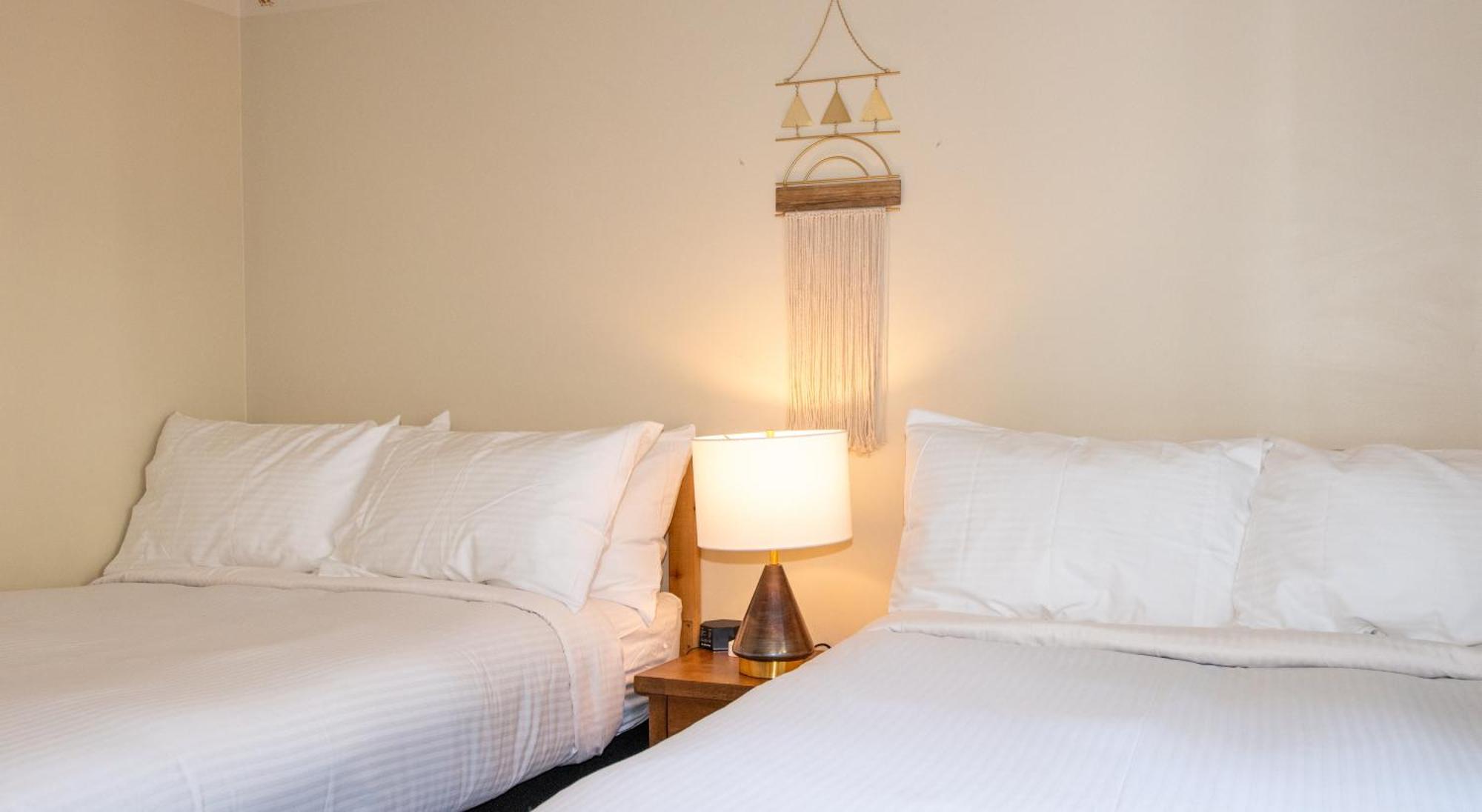 Gull Lake Lodge June Lake Bagian luar foto